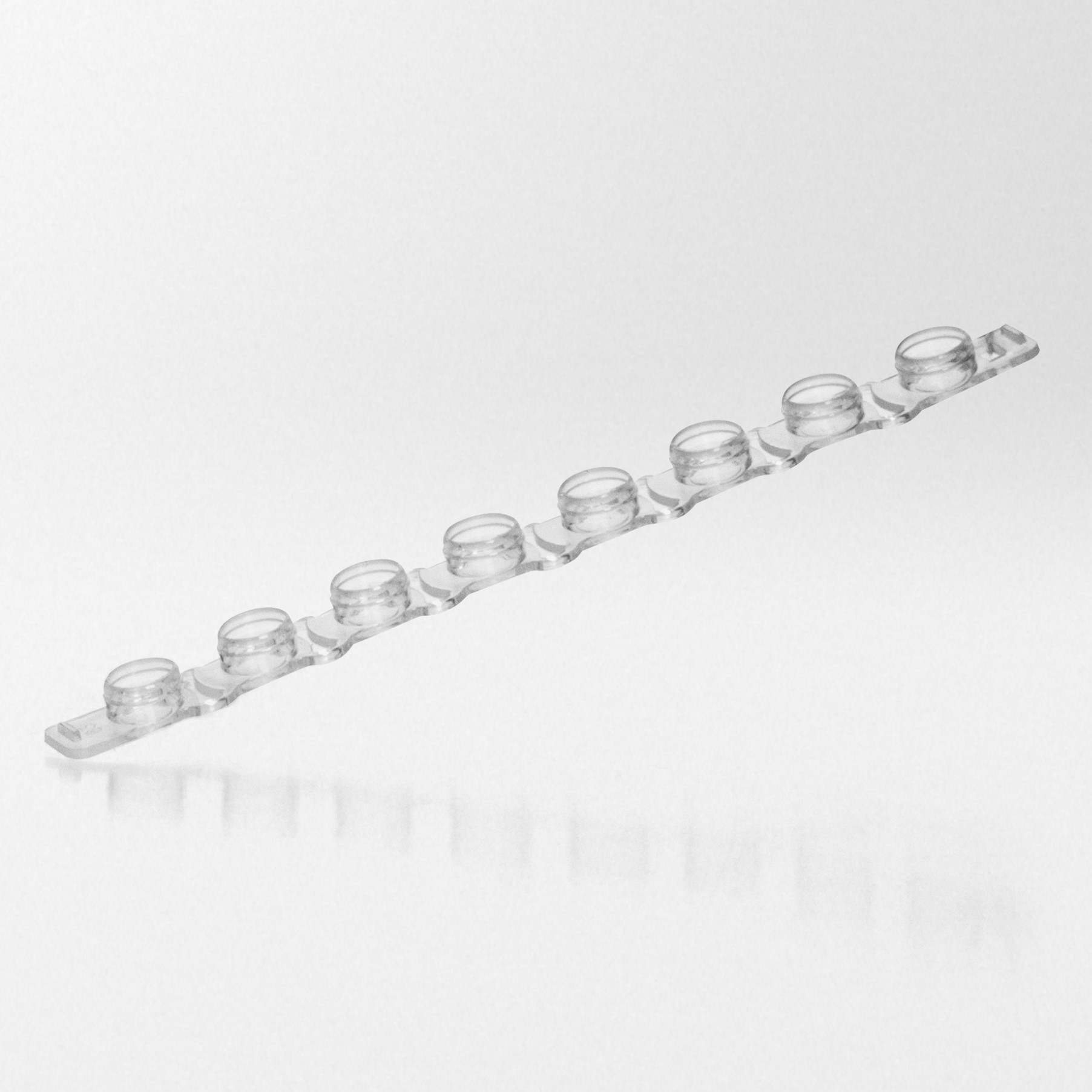 Strip w/8 flat caps for 0.1 ml and 0.2 ml PCR tubes PCR ready