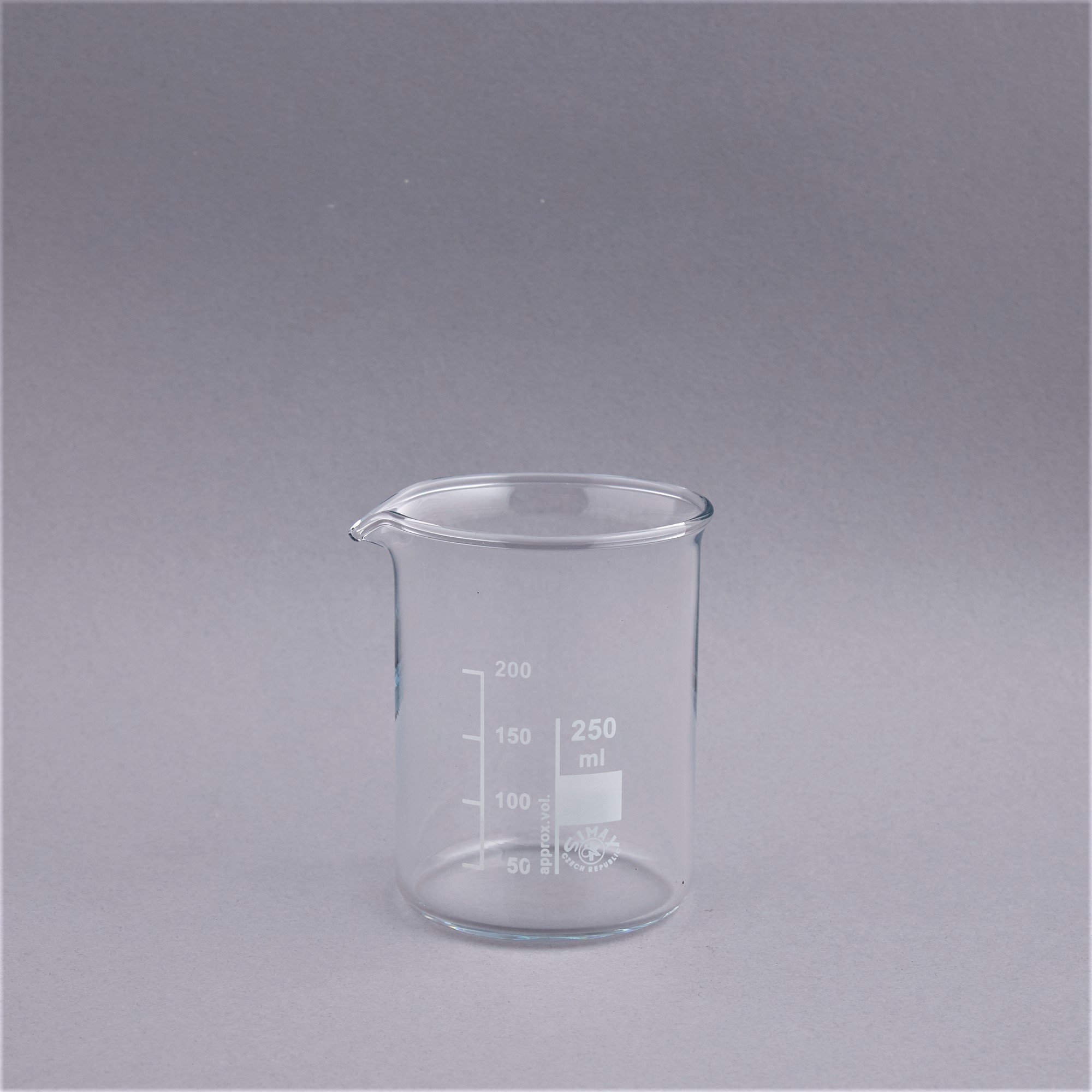 Beaker 250 ml low shape - graduated