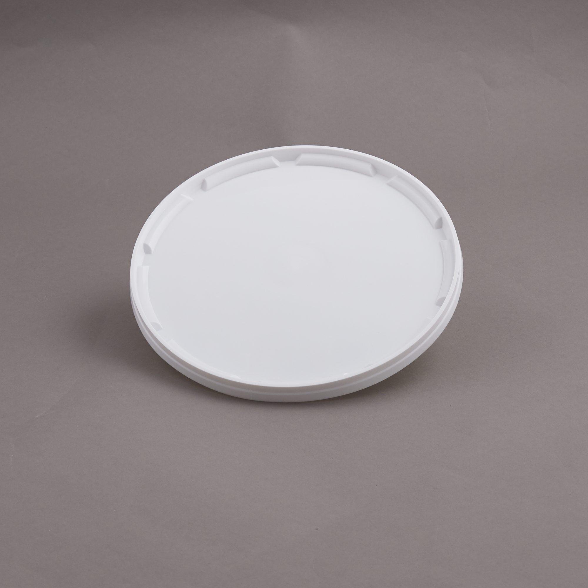 Lid for bucket PP white fits item 51605800