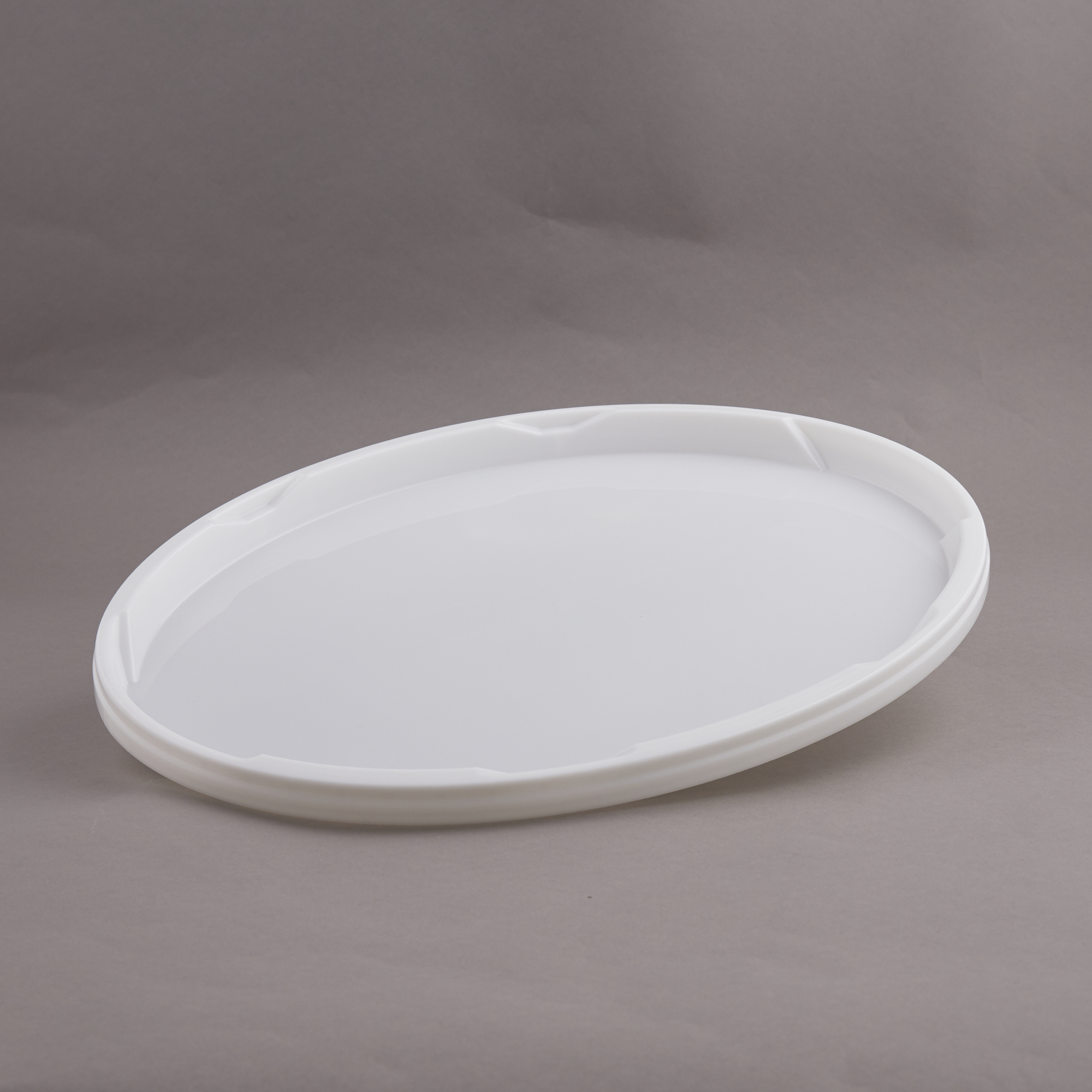 Lid for bucket PP white fits 18.8L